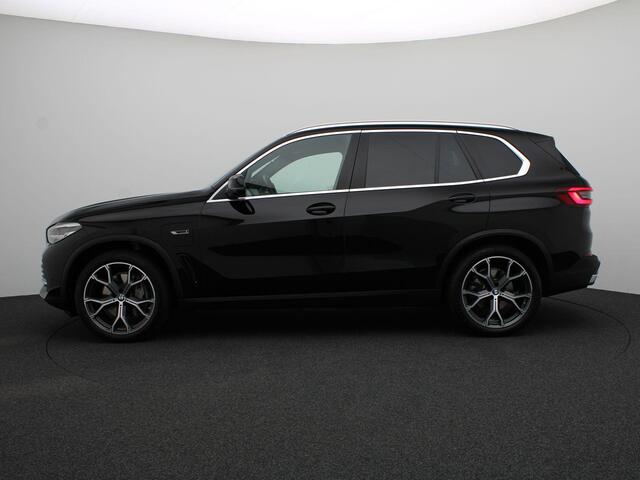 BMW X5 xDrive45e Executive | Integral Active Steering | Panoramadak | Elektrisch Verstelbare Stoelen | Driving Assistant Professional | Bowers & Wilkins | 19''