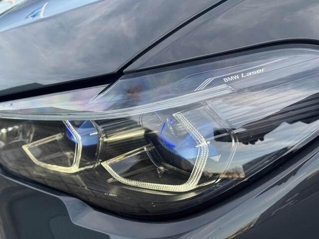 BMW X5 xDrive45e M CARBON SKY HUD B&W VOL