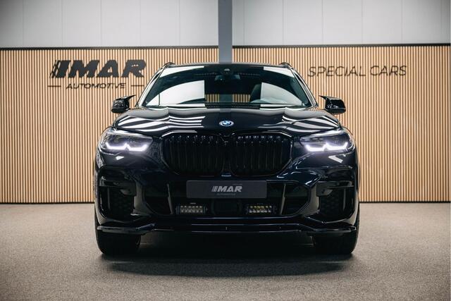 BMW X5 xDrive45e High Executive | Pano | Trekhaak | Luchtvering | Stoelverwarming |