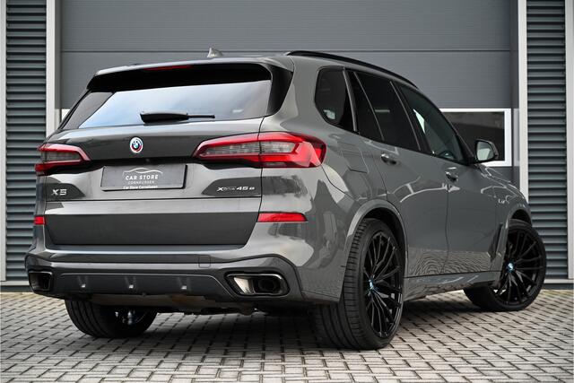 BMW X5 xDrive45e M-SPORT / SKYLOUNGE PANO / INDIVIDUAL / HUD / SOFTCLOSE / LASER / 4WIELSTURING / TREKHAAK / DRAVIT / BTW