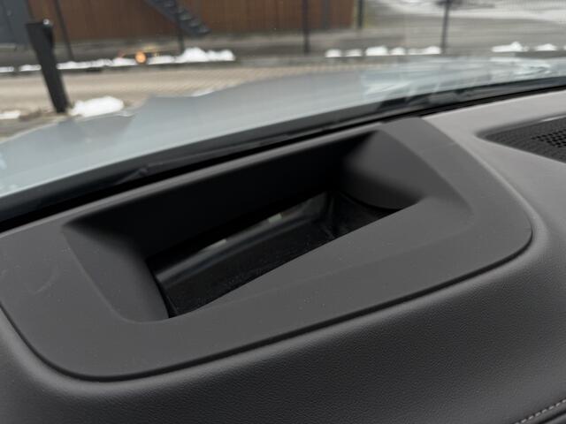 BMW X5 xDrive 50e M-Sport | Skylounge | Driving Assistant | 22 inch