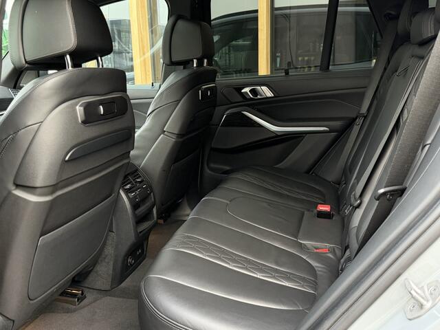 BMW X5 xDrive 50e M-Sport | Skylounge | Driving Assistant | 22 inch