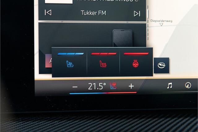 BMW X5 xDrive50e LCI M-sport Pro ACC Pano M Seats Stoelvent. Luchtvering Softcl, Head Up 360 Kristal HarmanK Trekhaak