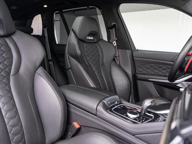 BMW X5 M Competition | Innovation Pack | Travel Pack | Comfort Access | Sky Lounge | Bowers & Wilkins | Trekhaak