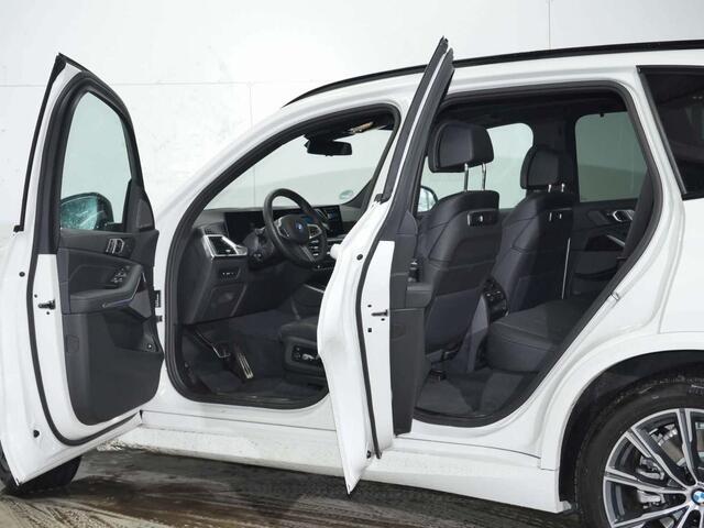 BMW X5 xDrive50e M-Sport | Panorama | Trekhaak | Comfortzetels | Luchtvering v+a