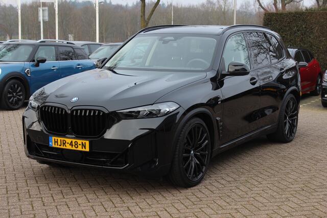 BMW X5 xDrive50e / Trekhaak / Panoramadak / Camera / Leder / Luchtvering / Keyless / DAB / Stoelverwarming 4x / ACC