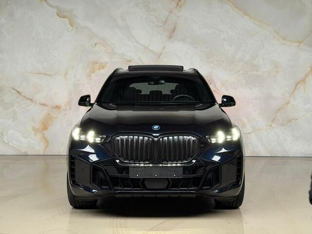BMW X5 xDrive50e / M uitgevoerd / Carbon / Pano /