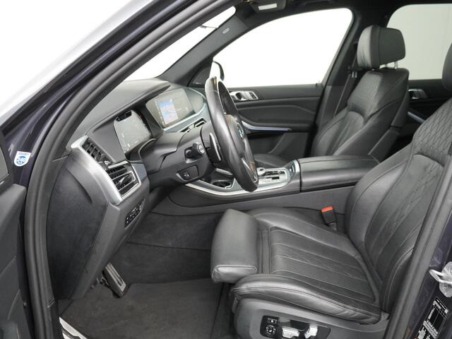 BMW X5 xDrive45e High Executive M Sportpakket | Glazen Panoramdak | Volleder met verwarming en ventilatie | Harman Kardon | Head-Up Display | Active Cruise Control | Leder Dashboard