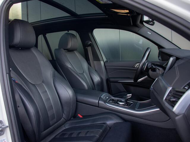 BMW X5 xDrive45e High Executive | M-Sport | Pano | 22" | 4-Wielsturing | Softclose | Trekhaak | Adaptive cruise | Head-Up | Laser |