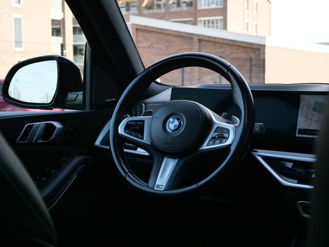 BMW X5 xDrive50e PHEV 490 Pk Automaat M-Sport Pro Pack Navi / Leer / Innovation Pack / Camera's / 22 inch