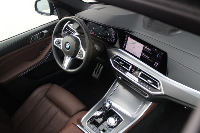 BMW X5 xDrive45e High Executive - Pano - Laser - Luchtvering - Trekhaak - Stoelverwarming/koeling - Massage - Individual Leder - Rijklaar