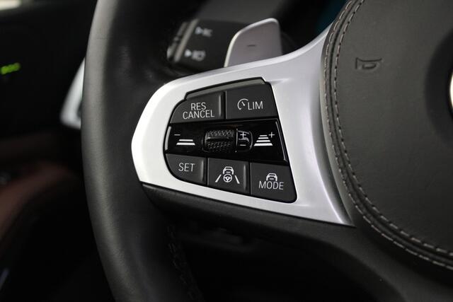 BMW X5 xDrive45e High Executive - Pano - Laser - Luchtvering - Trekhaak - Stoelverwarming/koeling - Massage - Individual Leder - Rijklaar