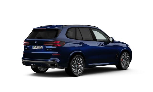 BMW X5 xDrive50e M-Sport Pro | Panorama | Driving Assistant Professional | Harman Kardon | 22" | Trekhaak | Soft Close | Iconic Glow nierengrill | Integral Active Steering