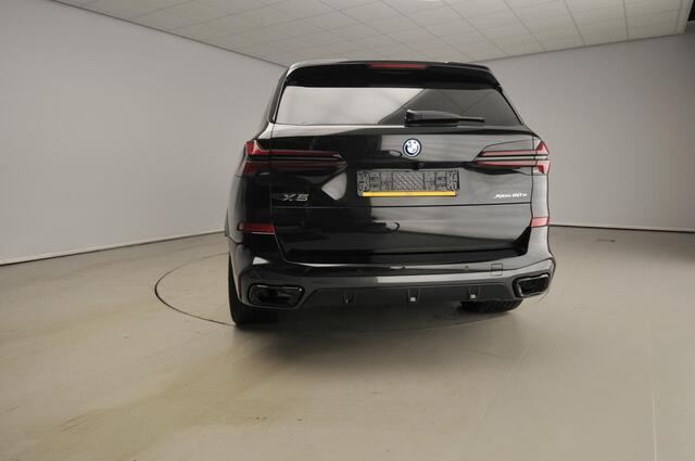BMW X5 xDrive50e | M-Sportpakket | LED | Leder | HUD | Active cruise | Trekhaak | Schuifdak | Comfortzetels | DAB | Harman-kardon sound | Alu 22 inch