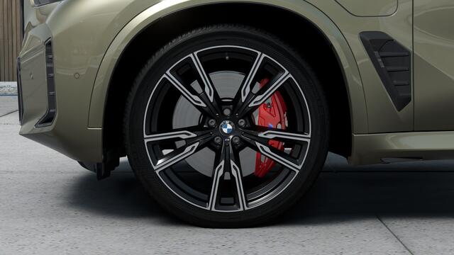 BMW X5 xDrive50e High Executive M Sport Automaat / Panoramadak / Trekhaak / Comfortstoelen / Parking Assistant Professional / Massagefunctie / Adaptieve LED / Soft-Close