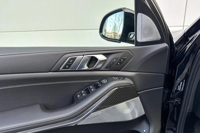 BMW X5 xDrive50e M-Sport Pro | Trekhaak | Driving Assistant Professional | Travel Pack | Comfort Pack