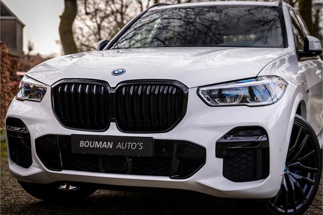 BMW X5 xDrive45e M Sport 22" Laser HUD Crystal Panorama Trekhaak