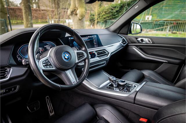 BMW X5 xDrive45e M Sport 22" Laser HUD Crystal Panorama Trekhaak