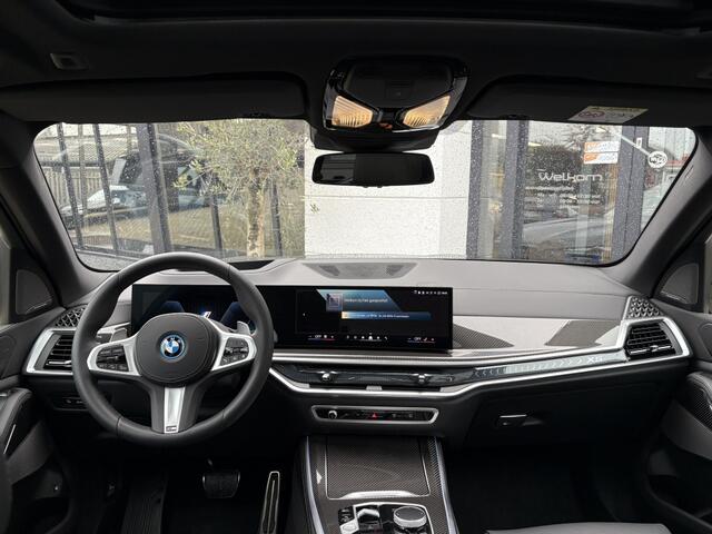 BMW X5 50e xDrive M-Sport | Pano | Soft Close | Trekhaak | VOL!