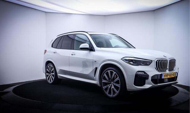 BMW X5 40iA M-SPORT High Executive PANO | VERNASCA LEDER | 22"LMV | CAMERA | CARPLAY