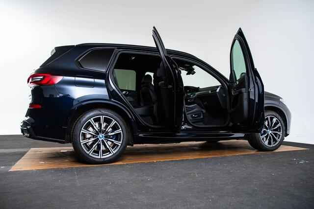BMW X5 xDrive45e High Executive M Sport - Trekhaak - Elektrisch verwarmde voorstoelen - Getinte Ruiten - Driving Assistant Professional - Parking Assistant Plus - Harman Kardon - Dashboard met leder bekleed -