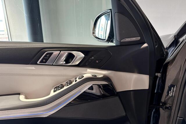 BMW X5 xDrive50e | M Sport Pro | Glazen Panoramadak | Harman Kardon | Trekhaak |