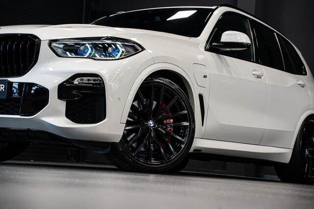 BMW X5 xDrive45e High Executive *M-Sport / Achteras-besturing / Panorama / Harman-Kardon / HUD / Stoelventilatie*