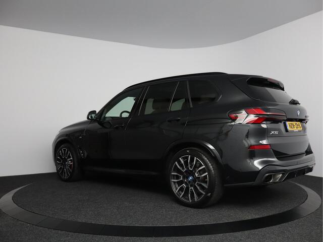 BMW X5 xDrive50e | M-Sport Pro | Trekhaak | Panoramadak | Individual bekleding |