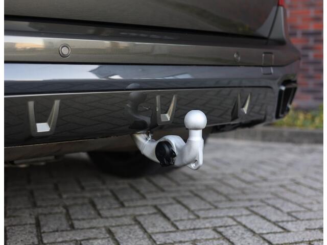 BMW X5 50e xDrive | Pano - Trekhaak - HUD