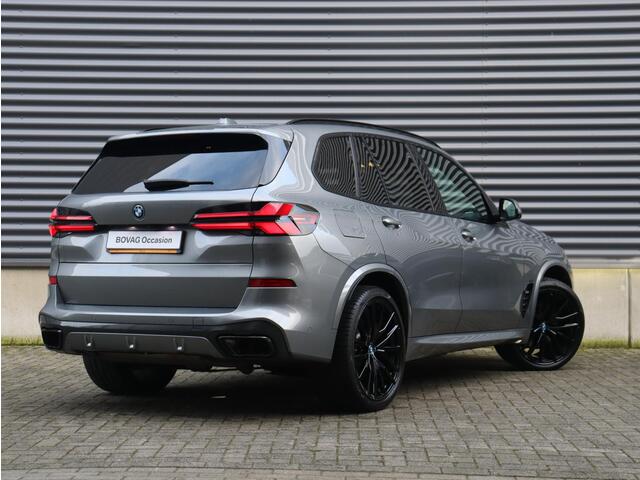 BMW X5 xDrive50e | High Executive | M Sportpakket Pro | Panodak Skylounge | Trekhaak | Driving Assistant Prof. | Head-Up | Bowers & Wilkins | Massage | Soft Close | 22'' LMV
