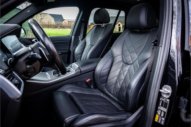 BMW X5 xDrive45e M Sport 22" Crafted Clarity Panorama Trekhaak