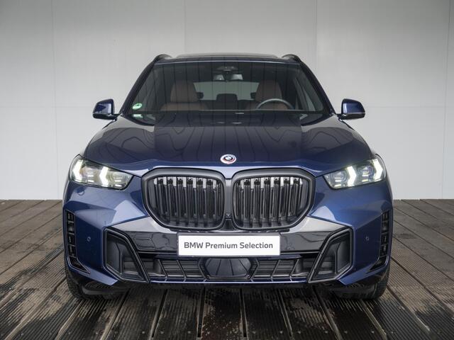 BMW X5 xDrive50e | M Sportpakket Pro | Innovation Pack | Comfort Access | Soft-Close | Sky Lounge | Stoelventilatie | Bowers & Wilkins | 22'' | Trekhaak