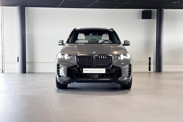 BMW X5 xDrive50e | M Sport Pro | Bowers & Wilkins | Sky Lounge | Soft-close | Trekhaak |