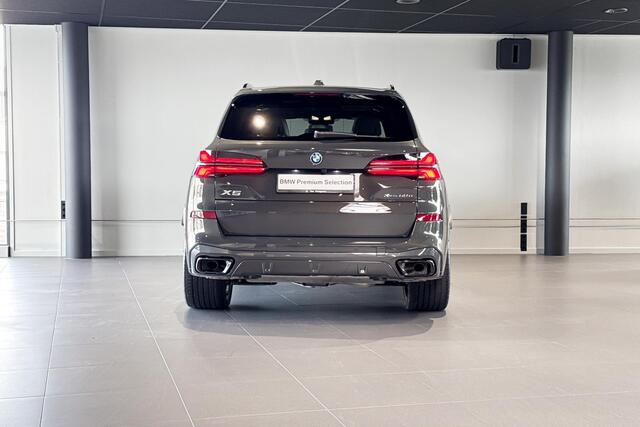 BMW X5 xDrive50e | M Sport Pro | Bowers & Wilkins | Sky Lounge | Soft-close | Trekhaak |
