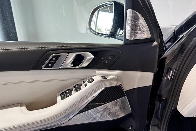 BMW X5 xDrive50e | M Sport Pro | Bowers & Wilkins | Sky Lounge | Soft-close | Trekhaak |