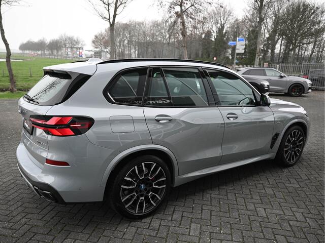 BMW X5 xDrive50e 489pk M-Sport M Performance Seats Skylounge H&K Tr-Haak VOL!