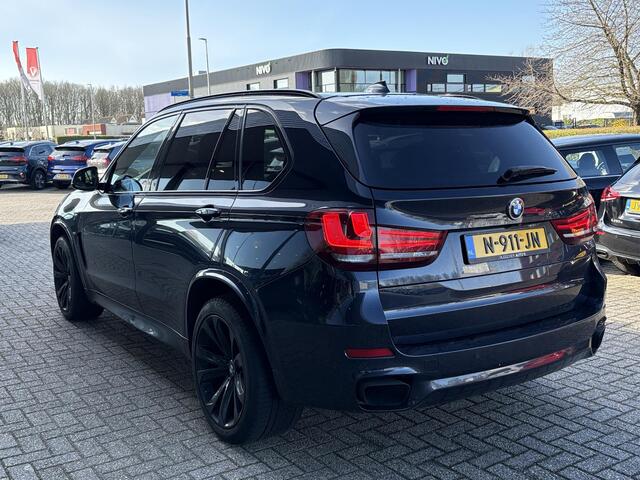 BMW X5 xDrive50i High Executive 7p. 450pk | M Pakket | Elek. Trekhaak | Panoramadak | Winterset | Head-Up | ACC | HK Audio |