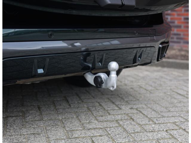 BMW X5 50e xDrive | Pano - Trekhaak - Massage
