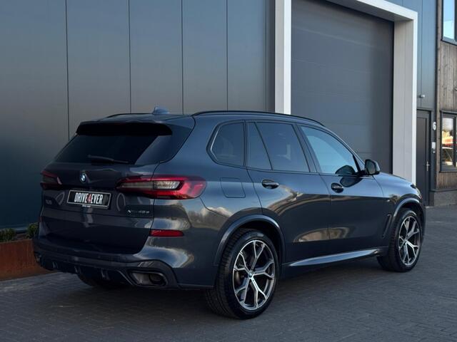 BMW X5 xDrive45e M PACK PANO NAVI CAMERA LED LEDER SPORTVELGEN