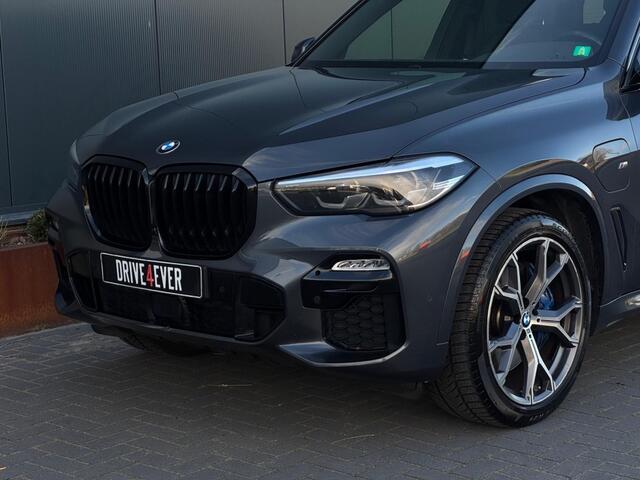 BMW X5 xDrive45e M PACK PANO NAVI CAMERA LED LEDER SPORTVELGEN