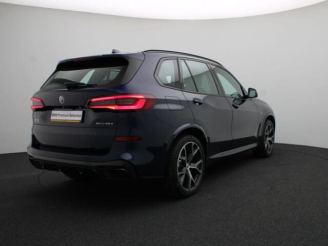 BMW X5 xDrive45e High Executive | M Sportpakket | Safety Pack | BMW Personal CoPilot Pack | Integral Active Steering | Trekhaak | Panoramadak | Driving Assistant Professional | Harman Kardon | 21''