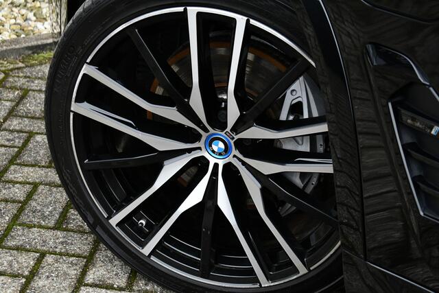 BMW X5 xDrive50e M-Sport Skylounge Comf-stoel ACC 360 HUD H/K 22inch BTW-auto