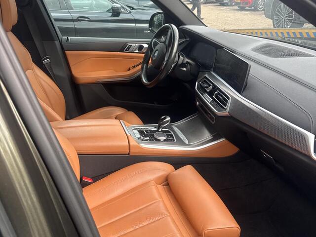 BMW X5 xDrive45e M-Sport | Panorama | Voorbereiding Driving Assistantce |