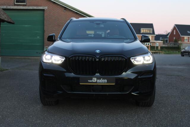 BMW X5 xDrive45e High Executive PHEV M-SPORT PANO NAVI LEER LASER 100.000KM!!!