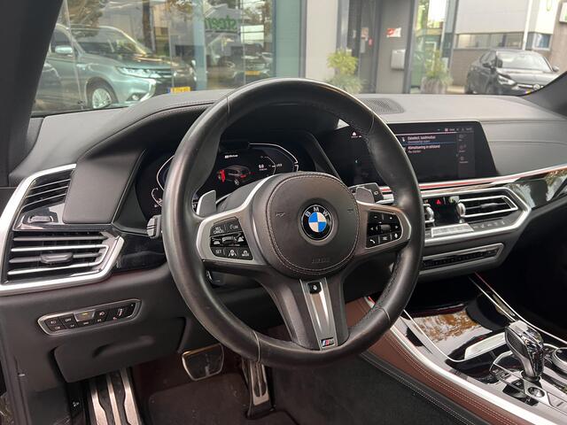 BMW X5 xDrive45e M Sport Schuifdak | Kristallen Pook | Massage Stoelen | Luchtvering | Adapt. Cruise | 360 Camera