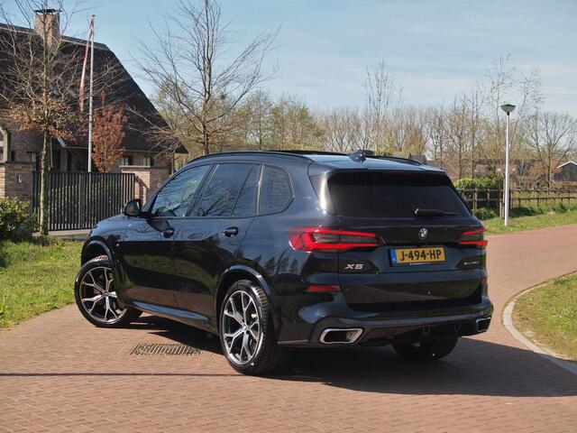 BMW X5 xDrive45e High Executive | M-Pakket | Panoramadak | 360 Camera | Sfeerverlichting | Apple Carplay |
