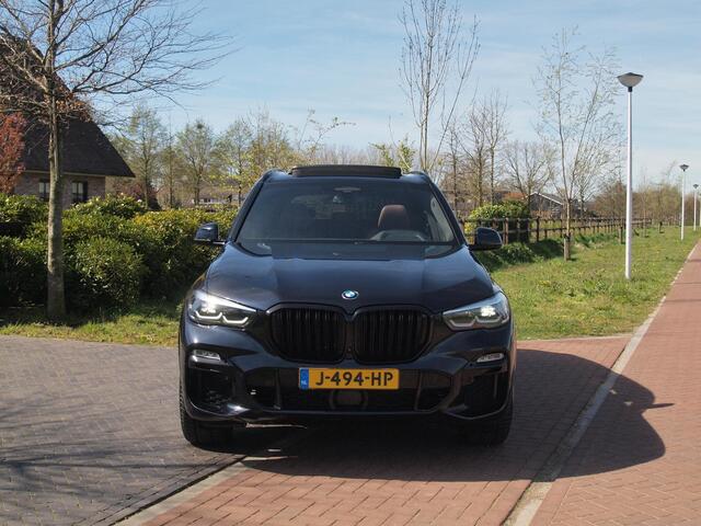 BMW X5 xDrive45e High Executive | M-Pakket | Panoramadak | 360 Camera | Sfeerverlichting | Apple Carplay |