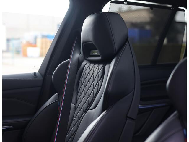 BMW X5 45e xDrive | SkyLounge - Trekhaak - B&W