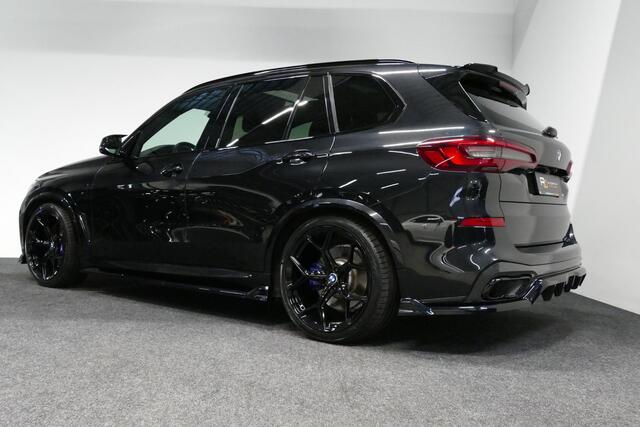 BMW X5 xDrive45e M Sport / Maxton Design Bodykit V.2 / Panoramadak / Achterasbesturing / BMW Laser Light / Elektr. verstelbare voorstoelen + memory / Stoelkoeling + -verwarming / Soft Close / Ambienteverlichting / HUD / Rondomzichtcamera / Apple Carplay - Androi