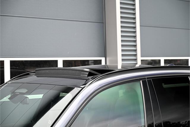 BMW X5 xDrive40i M-SPORT / PANO / BOWERS & WILKINS / LASER / SOFTCLOSE / HUD / COMFORTSTOELEN / TREKHAAK / 22"